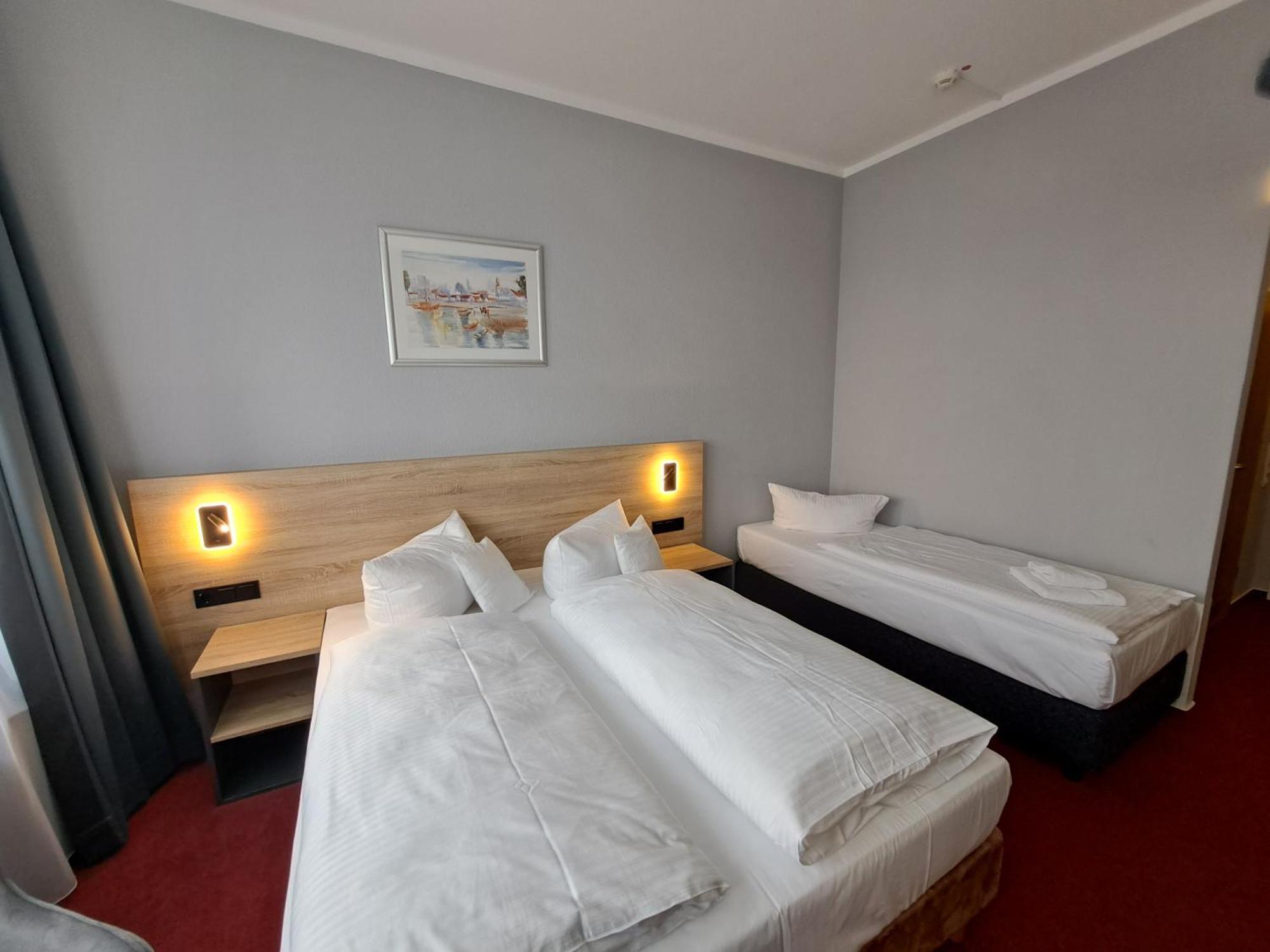 Best Western Comfort Business Hotel Duesseldorf-Neuss Exterior photo